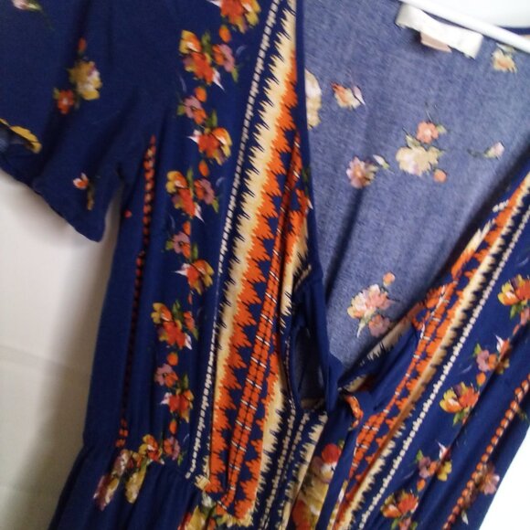 Band Of Gypsies Romper Jumpsuit Women S Short Sleeve Pants Boho Floral Blue - Picture 10 of 15